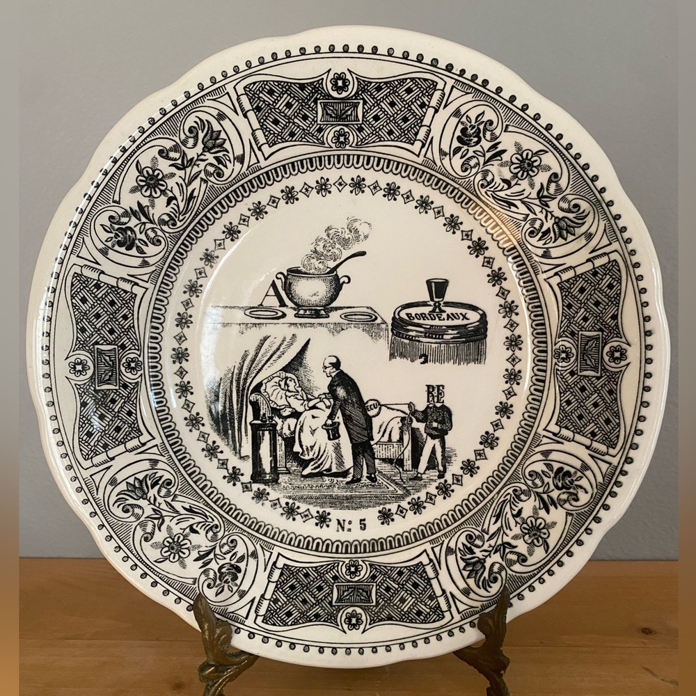 Antique Gien 'Rebus' series black transferware ceramic plate.